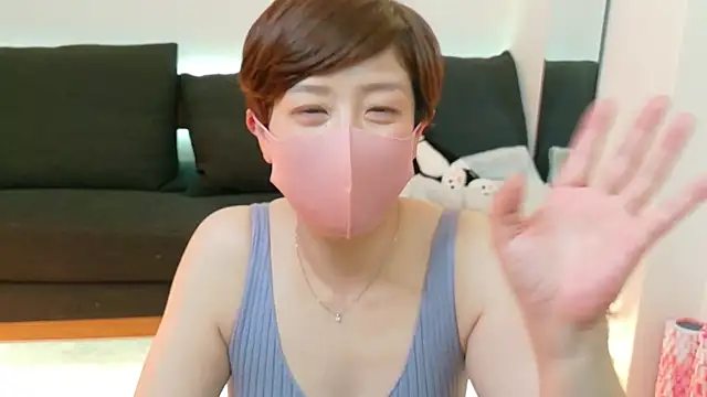 Risa 06 online show from February 25, 2025, 6:03 am