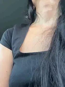 -OLYA- online show from February 26, 2026, 1:54 pm