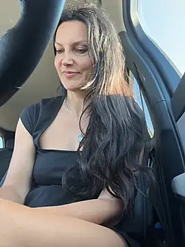 Snapshot of -OLYA- chatting on April 21, 2026, 6:09 am -OLYA- online show from April 21, 2026, 6:09 am
