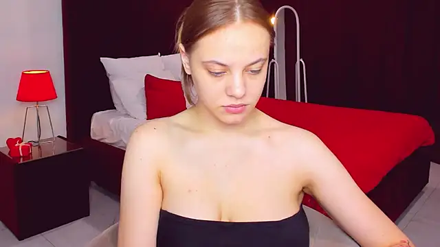 Snapshot of rora_skyline chatting on October 15, 2025, 6:24 am rora skyline online show from October 15, 2025, 6:24 am