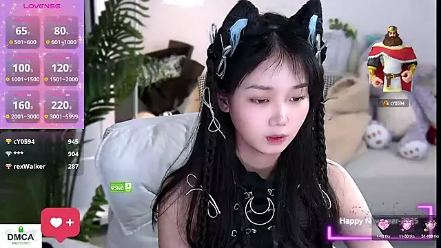 Snapshot of Sheep-1 chatting on January 3, 2025, 1:47 pm Sheep-1 online show from January 3, 2025, 1:47 pm