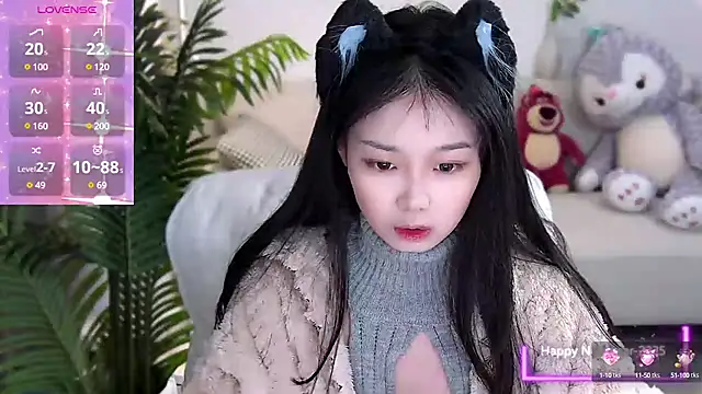 Snapshot of Sheep-1 chatting on January 10, 2025, 11:50 pm Sheep-1 online show from January 10, 2025, 11:50 pm