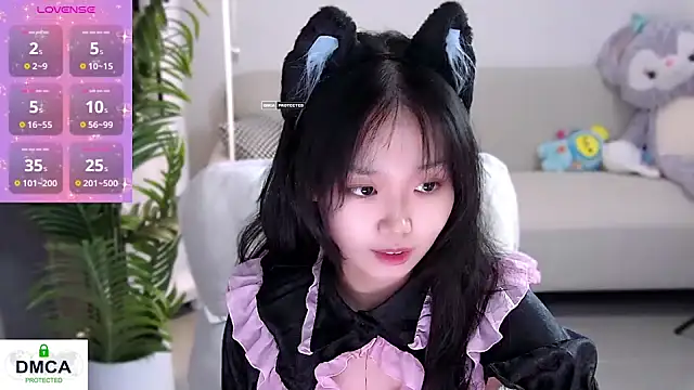 Snapshot of Sheep-1 chatting on February 24, 2025, 12:26 pm Sheep-1 online show from February 24, 2025, 12:26 pm