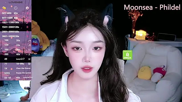 Snapshot of Sheep-1 chatting on September 13, 2025, 1:11 pm Sheep-1 online show from September 13, 2025, 1:11 pm