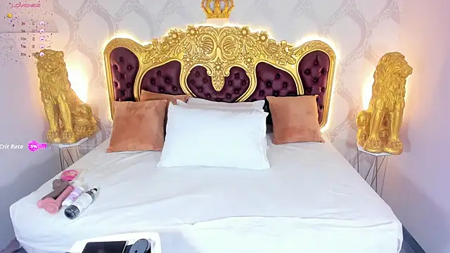 KendralHolson online show from September 17, 2025, 4:36 am