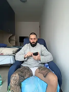 Snapshot of Gioeltoro89 chatting on February 15, 2026, 3:53 pm Gioeltoro89 online show from February 15, 2026, 3:53 pm