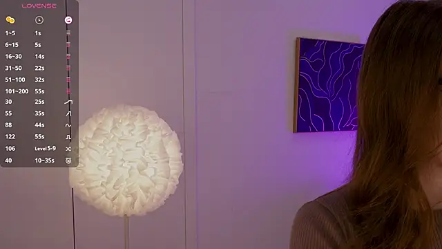 Snapshot of Lilly_Colins chatting on March 16, 2025, 12:45 am Lilly Colins online show from March 16, 2025, 12:45 am