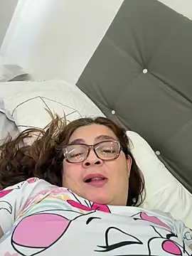 Snapshot of AntonellaAlondra4 chatting on January 18, 2026, 1:26 pm AntonellaAlondra4 online show from January 18, 2026, 1:26 pm