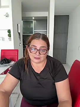 Snapshot of AntonellaAlondra4 chatting on February 17, 2026, 3:08 pm AntonellaAlondra4 online show from February 17, 2026, 3:08 pm