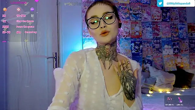 Snapshot of Milky_way_UwU chatting on December 8, 2024, 12:41 pm Milky way UwU online show from December 8, 2024, 12:41 pm