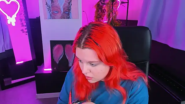 NielletaBlossom online show from December 26, 2024, 5:04 am