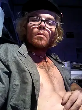 Snapshot of potholder420 chatting on July 25, 2026, 8:23 am potholder420 online show from July 25, 2026, 8:23 am