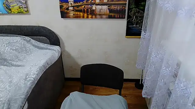 Lady Boom Wild  online show from October 6, 2025, 6:11 am