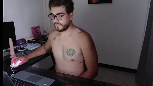 Dylanwish online show from December 20, 2024, 10:43 pm