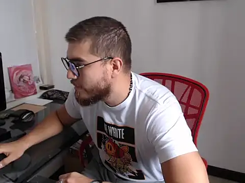 Dylanwish online show from October 4, 2025, 7:45 pm