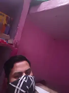 bobbyronak online show from April 7, 2026, 10:26 am