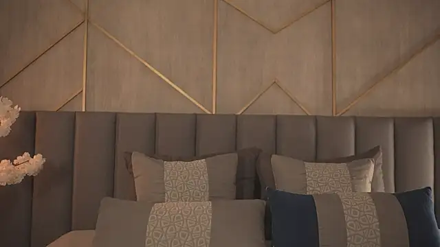 miia blake online show from February 20, 2026, 10:32 pm