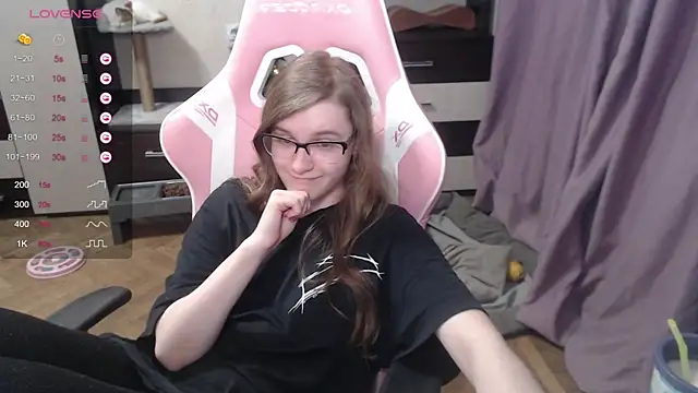 Snapshot of Tomato_Tease chatting on January 22, 2025, 11:21 pm Tomato Tease online show from January 22, 2025, 11:21 pm