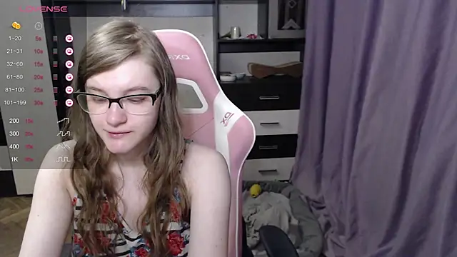 Snapshot of Tomato_Tease chatting on March 4, 2025, 10:38 pm Tomato Tease online show from March 4, 2025, 10:38 pm