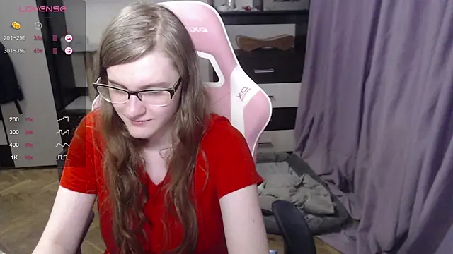 Snapshot of Tomato_Tease chatting on March 11, 2025, 8:31 pm Tomato Tease online show from March 11, 2025, 8:31 pm