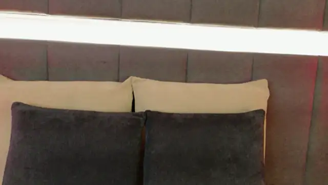 nicolle pierce online show from October 10, 2025, 3:11 pm