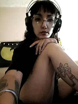 HighLilith online show from January 8, 2025, 2:25 pm