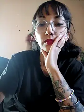 HighLilith online show from February 4, 2025, 10:45 pm