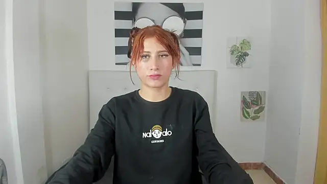 Sofia agudelo online show from October 10, 2025, 3:22 pm