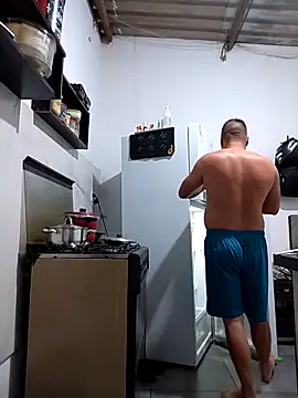 LOIROGOSTOSO87 online show from May 7, 2026, 10:48 pm