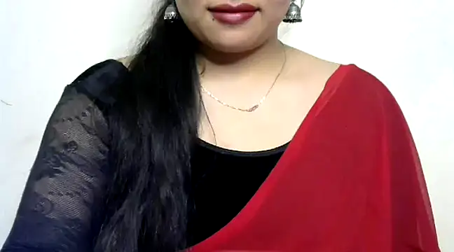 Snapshot of Come-on-over chatting on February 10, 2025, 6:24 pm Come-on-over online show from February 10, 2025, 6:24 pm