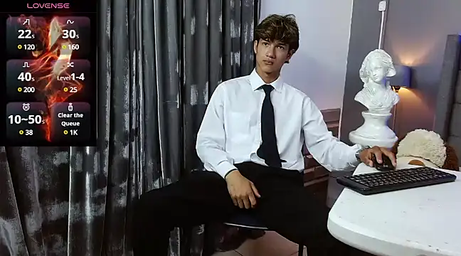 Snapshot of jason_graeats chatting on February 18, 2025, 4:26 am jason graeats online show from February 18, 2025, 4:26 am