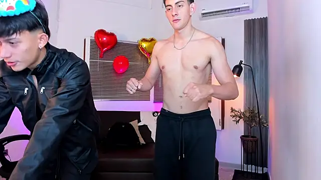 Sexy BoysW online show from June 23, 2026, 2:09 am