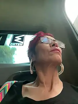 MireyaTorresGu online show from January 18, 2025, 10:06 pm