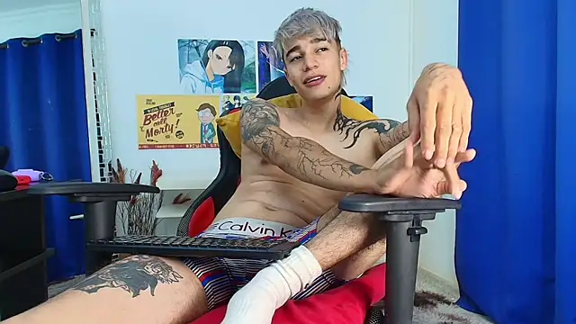 Zacktk7 online show from March 10, 2025, 11:27 pm