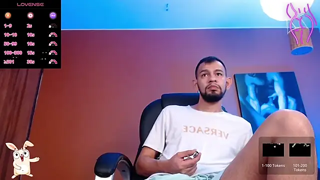 Snapshot of Bedobigcock chatting on December 4, 2024, 3:43 pm Bedobigcock online show from December 4, 2024, 3:43 pm