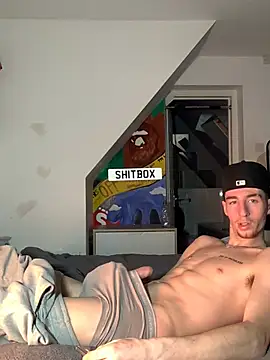 MikesWood21 online show from December 24, 2024, 1:49 am