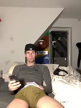 MikesWood21 online show from January 16, 2025, 1:58 am