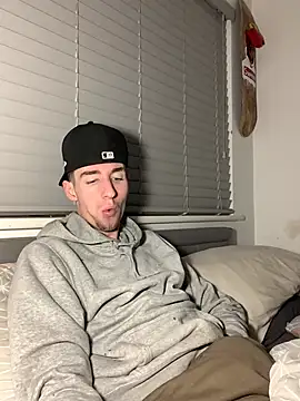 MikesWood21 online show from January 31, 2025, 12:28 am