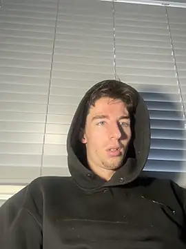 MikesWood21 online show from February 12, 2025, 1:48 pm