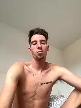 MikesWood21 online show from September 16, 2025, 9:21 am