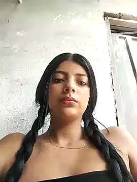 Snapshot of Baby_Niels chatting on January 9, 2025, 5:22 pm Baby Niels online show from January 9, 2025, 5:22 pm