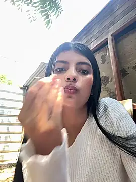 Snapshot of Baby_Niels chatting on February 17, 2025, 4:59 pm Baby Niels online show from February 17, 2025, 4:59 pm