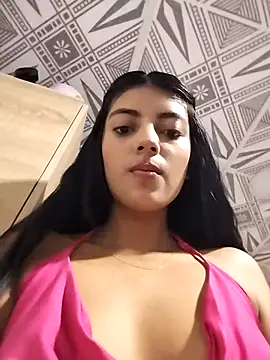 Snapshot of Baby_Niels chatting on February 25, 2025, 3:38 pm Baby Niels online show from February 25, 2025, 3:38 pm