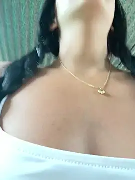 Snapshot of Baby_Niels chatting on March 4, 2025, 7:01 pm Baby Niels online show from March 4, 2025, 7:01 pm