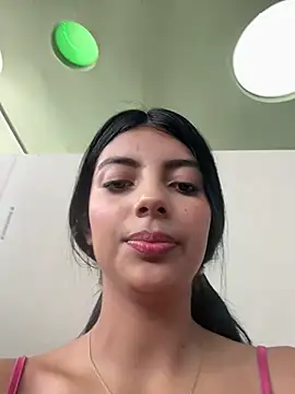 Snapshot of Baby_Niels chatting on March 6, 2025, 7:54 pm Baby Niels online show from March 6, 2025, 7:54 pm