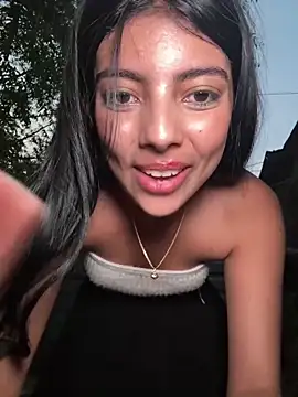 Snapshot of Baby_Niels chatting on March 12, 2025, 11:12 pm Baby Niels online show from March 12, 2025, 11:12 pm