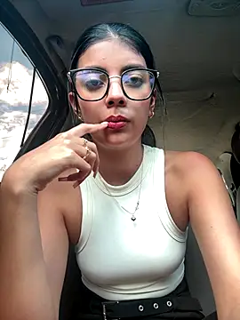 Snapshot of Baby_Niels chatting on September 10, 2025, 8:09 pm Baby Niels online show from September 10, 2025, 8:09 pm