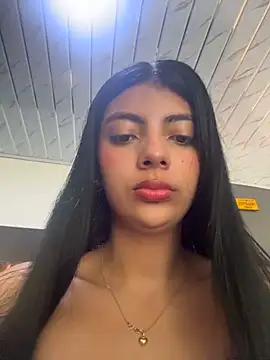 Snapshot of Baby_Niels chatting on November 4, 2025, 2:16 pm Baby Niels online show from November 4, 2025, 2:16 pm