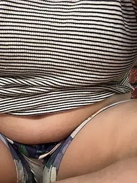 Sexy-Mona2 online show from May 25, 2026, 7:14 am
