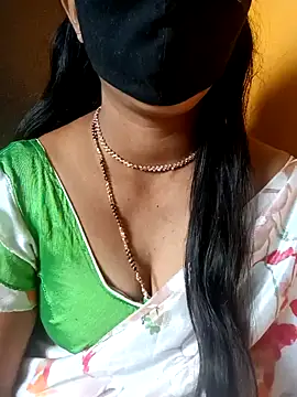 sweet-mahi online show from December 4, 2024, 8:34 am